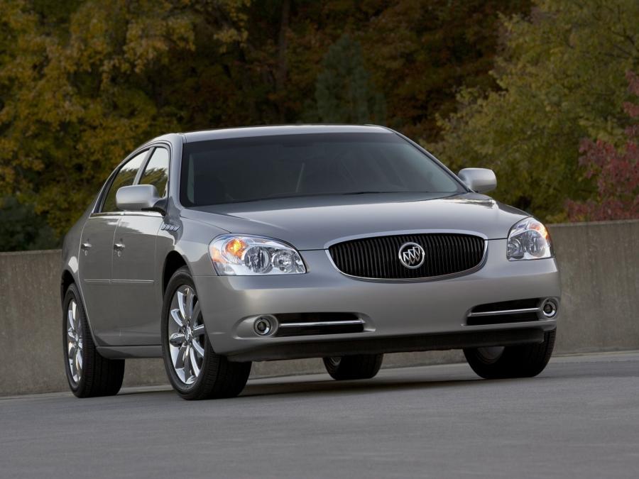  Buick Lucerne CXS 2005 года  (фото 14 из 16)
